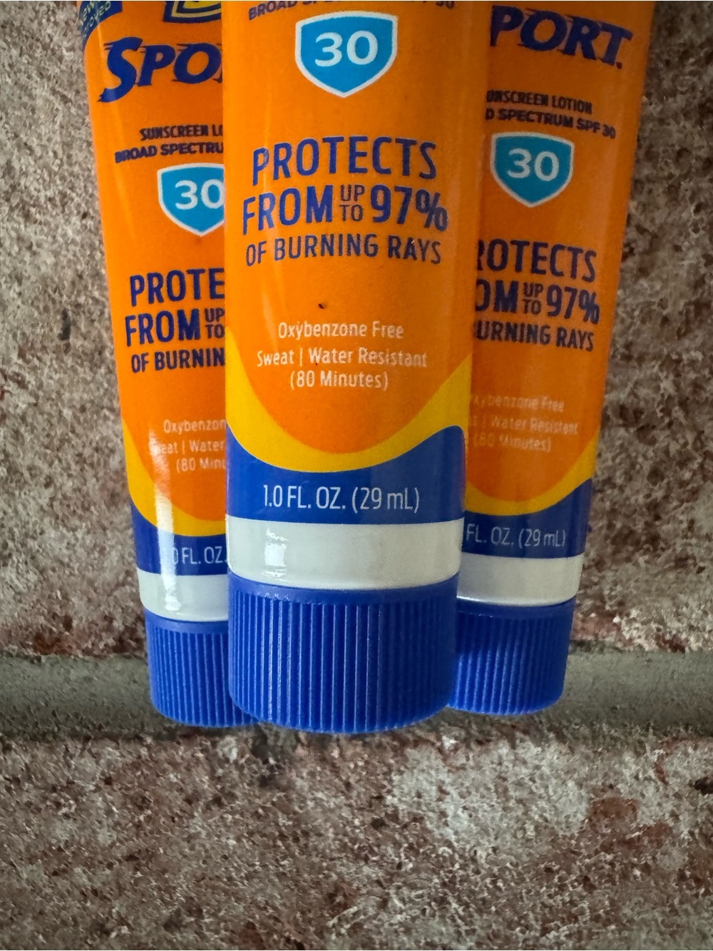 Banana Boat Sport SPF 30 Travel Size Sunscreen 1 oz (set of 3) TSA Approved - Picture 2 of 4